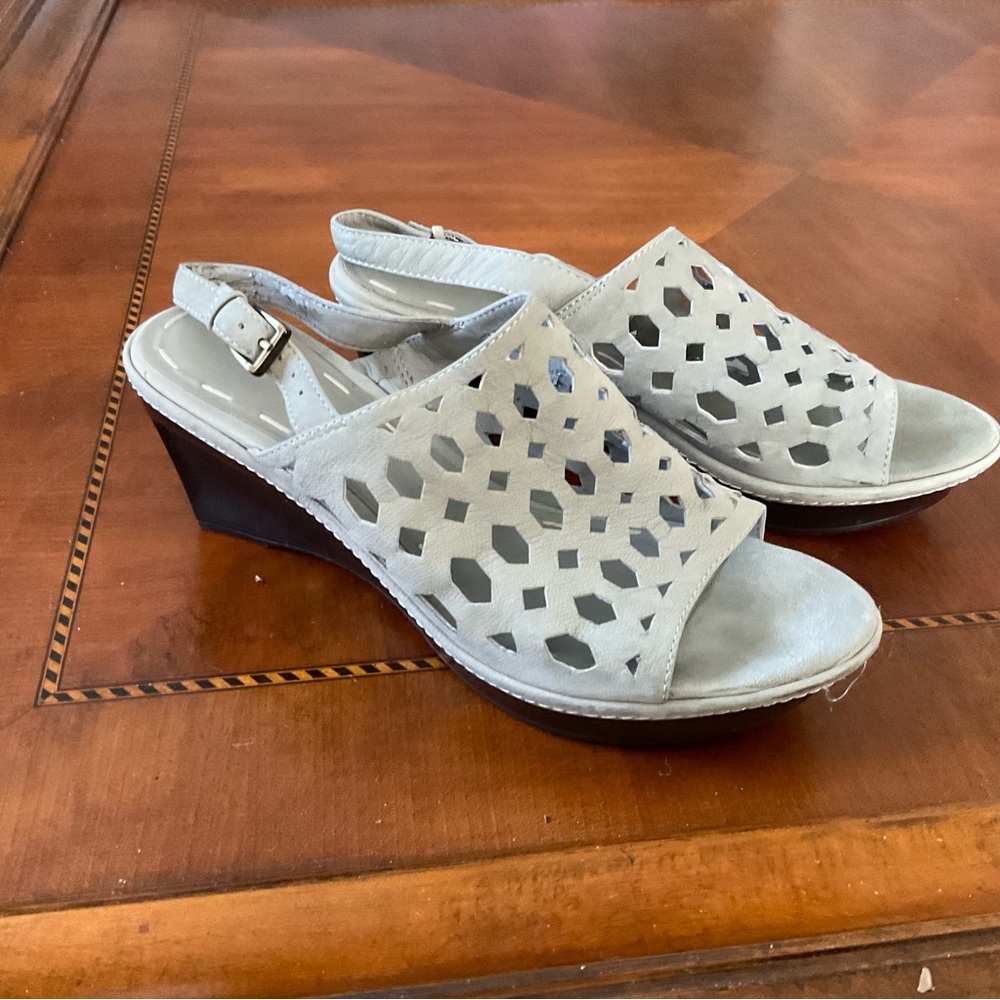 b. makowsky Light Gray Perforated Slingback Wedge Sandals